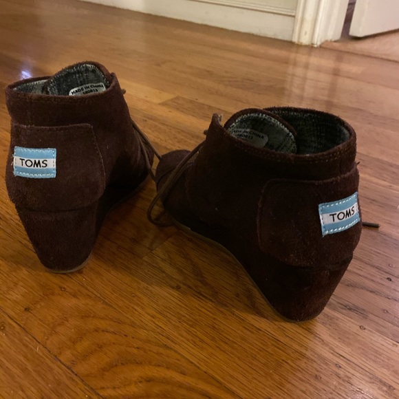 Toms kala booties - Picture 2 of 2